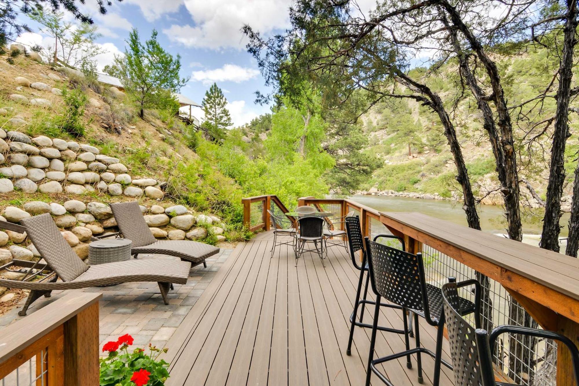 Buena Vista Retreat Steps To Arkansas River! Villa Exterior photo