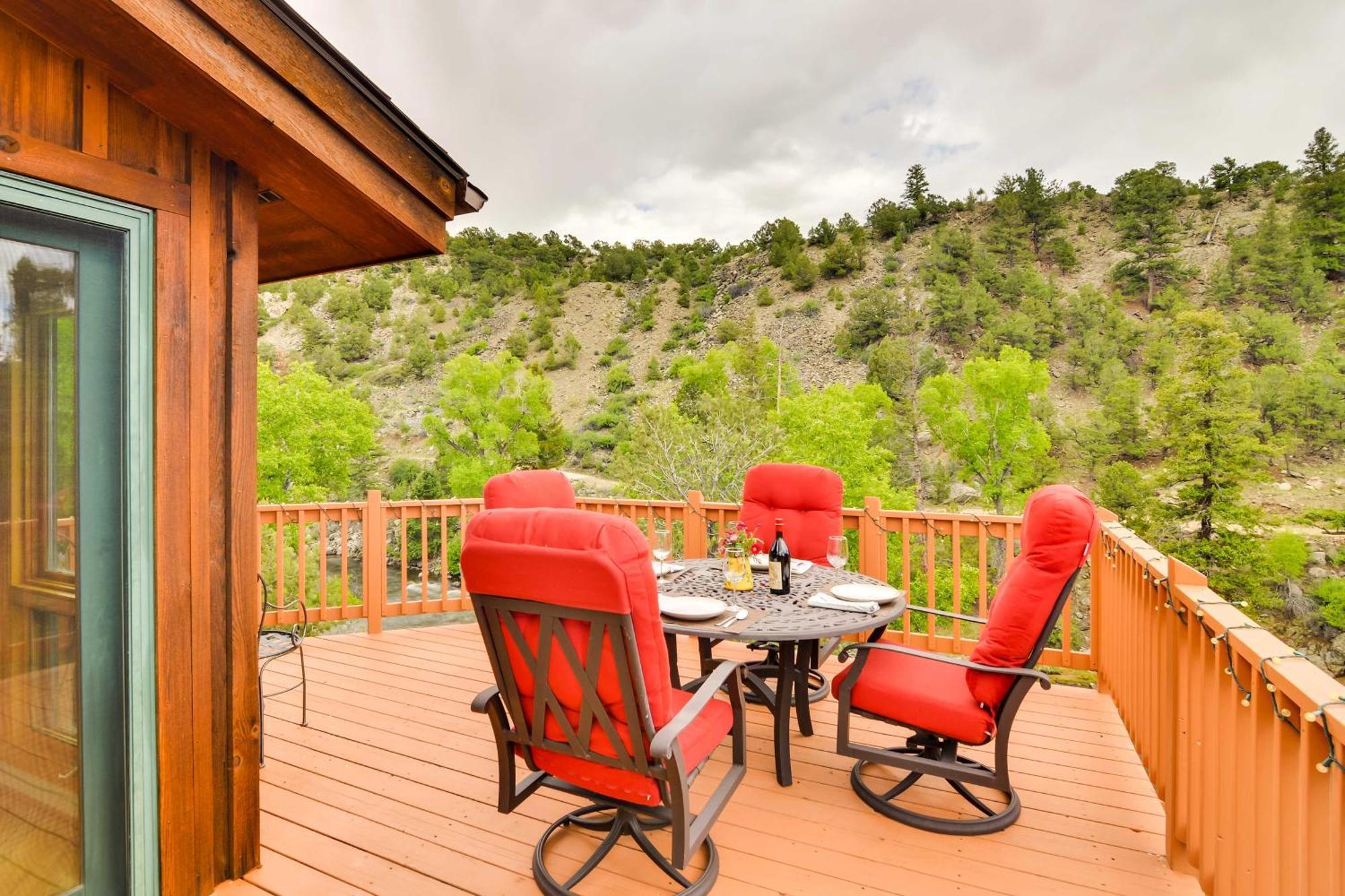 Buena Vista Retreat Steps To Arkansas River! Villa Exterior photo