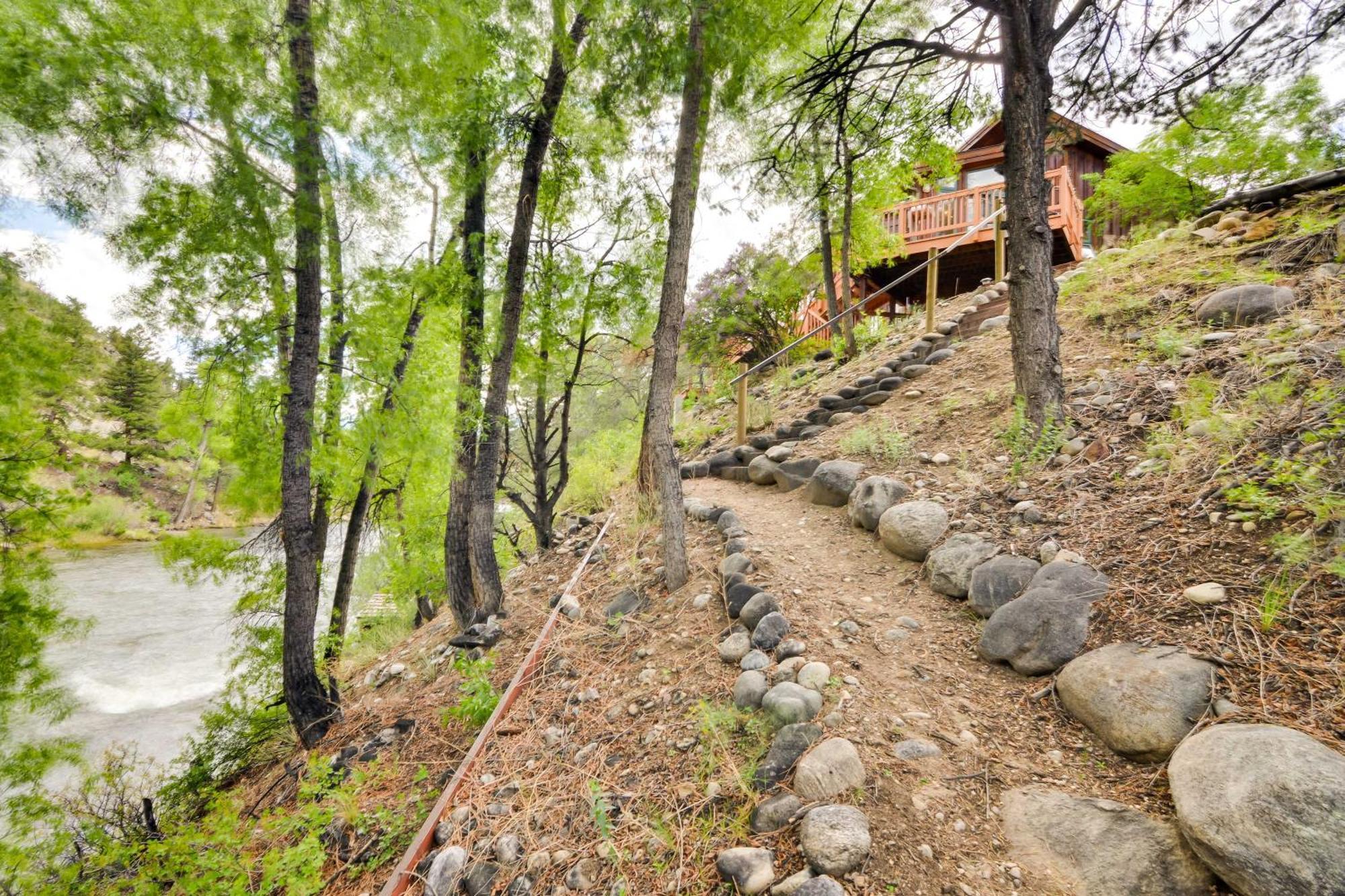 Buena Vista Retreat Steps To Arkansas River! Villa Exterior photo